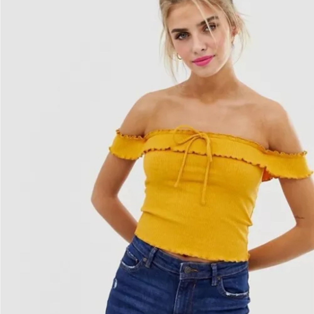 Bershka Mustard Yellow Crop Top Off Shoulder Ruffle Detail Size L